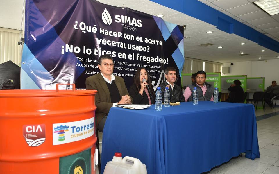 Para reducir la contaminación del agua, colocan contenedor para aceite usado  - El Heraldo de Chiapas
