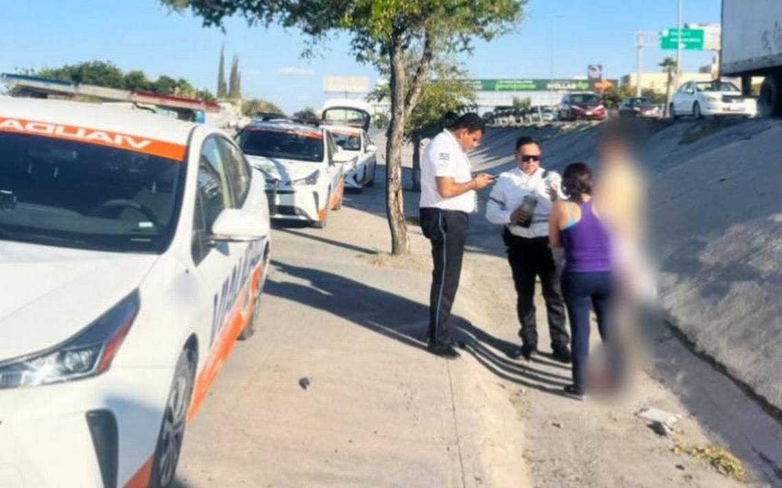 Joven se desnuda y “torea” autos en el Periférico de Torreón - El Sol de la  Laguna | Noticias Locales, Policiacas, sobre México, Coahuila y el Mundo