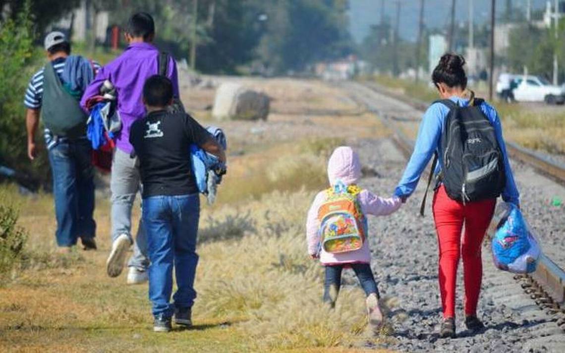 Piedras Negras: Polleros abandonan a cuatro niños hondureños en frontera de  Eagle Pass - El Sol de la Laguna | Noticias Locales, Policiacas, sobre  México, Coahuila y el Mundo